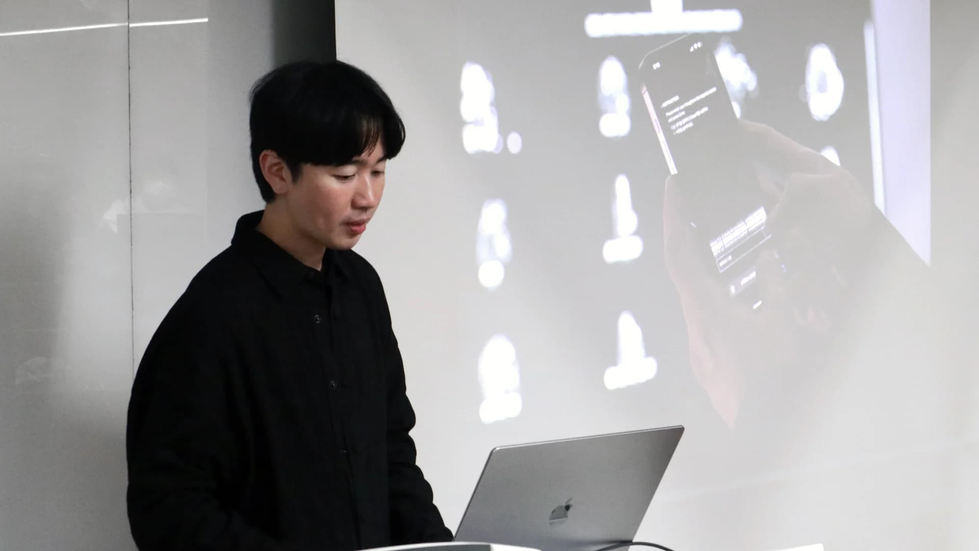 cre8tive talks 04: 박윤형 님 대표 이미지