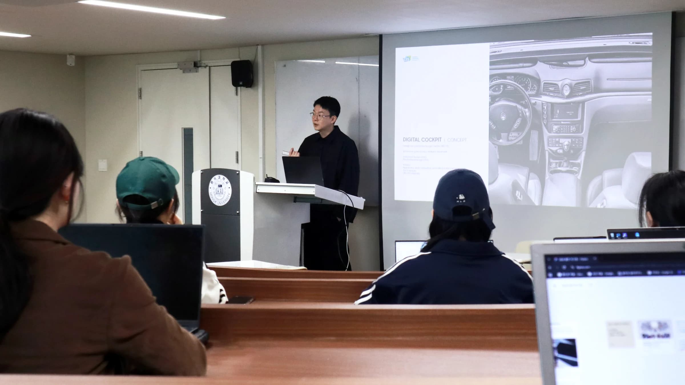cre8tive talks 06: 고성찬 님 활동 사진 1